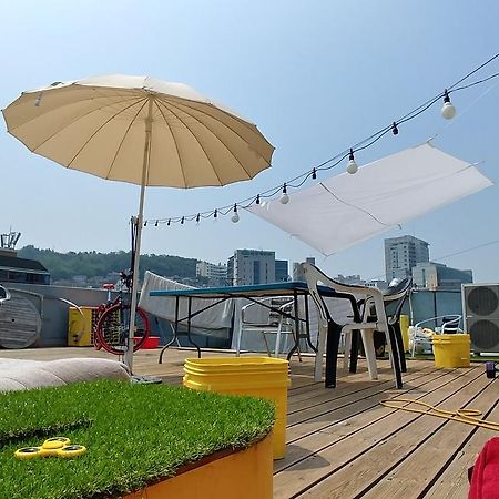 Fun Fun Stay Guesthouse Сеул Екстериор снимка