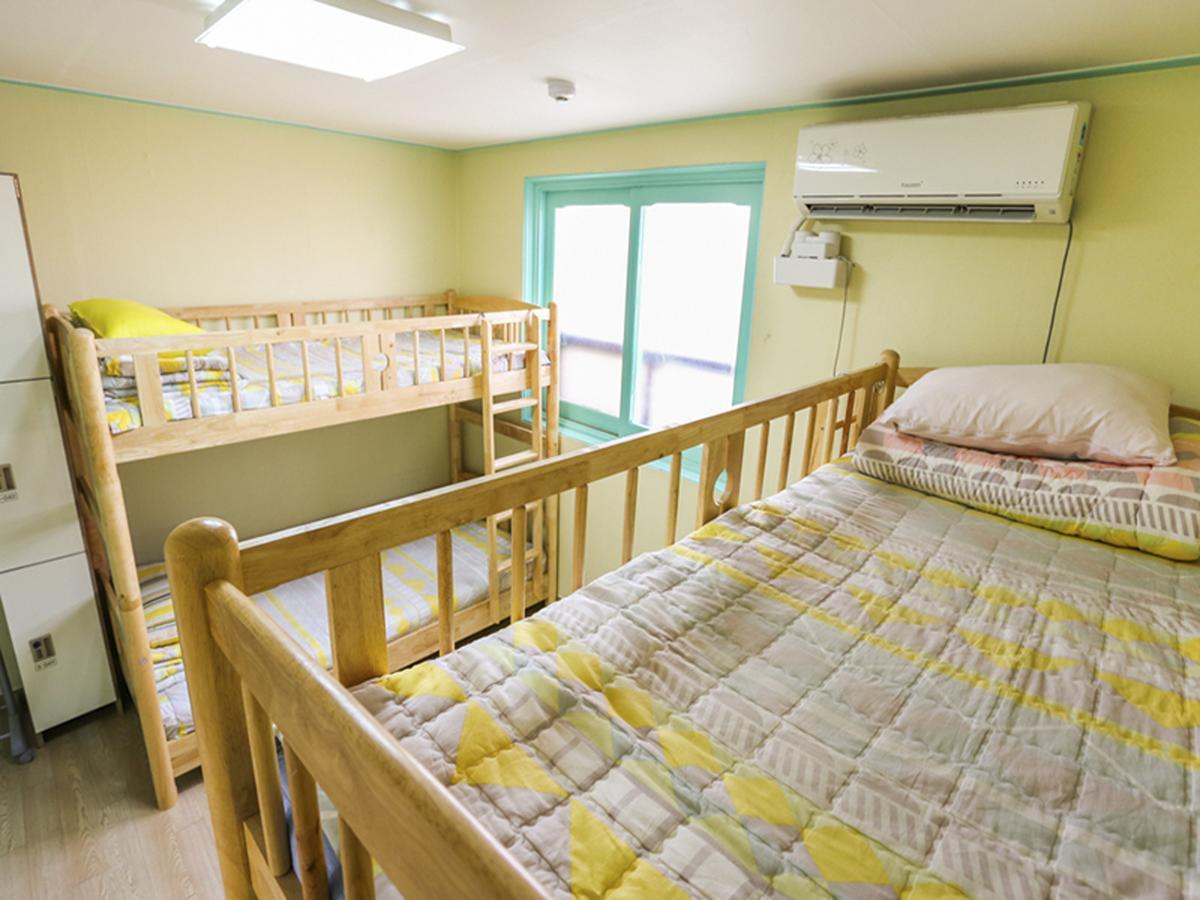 Fun Fun Stay Guesthouse Сеул Екстериор снимка
