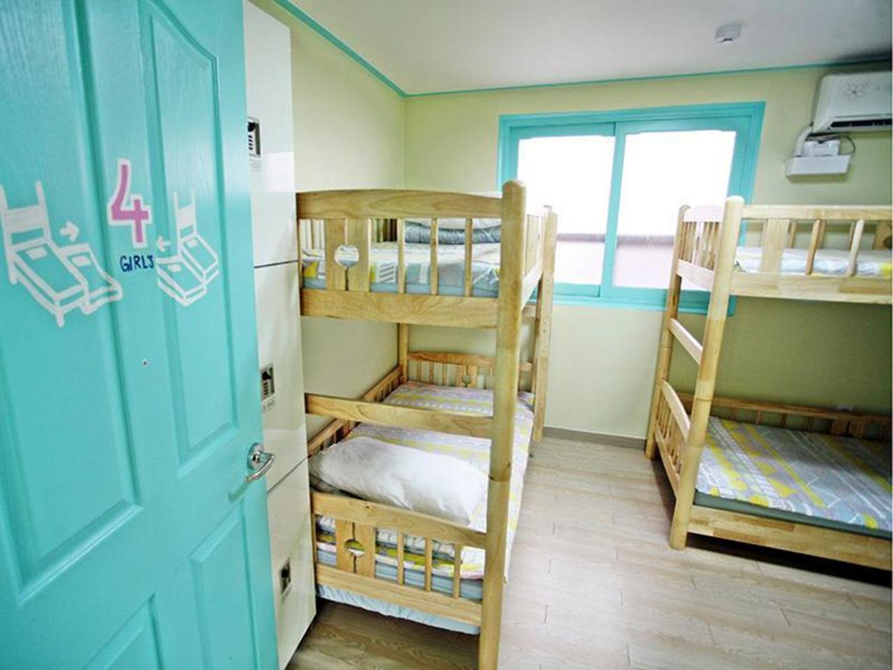 Fun Fun Stay Guesthouse Сеул Екстериор снимка