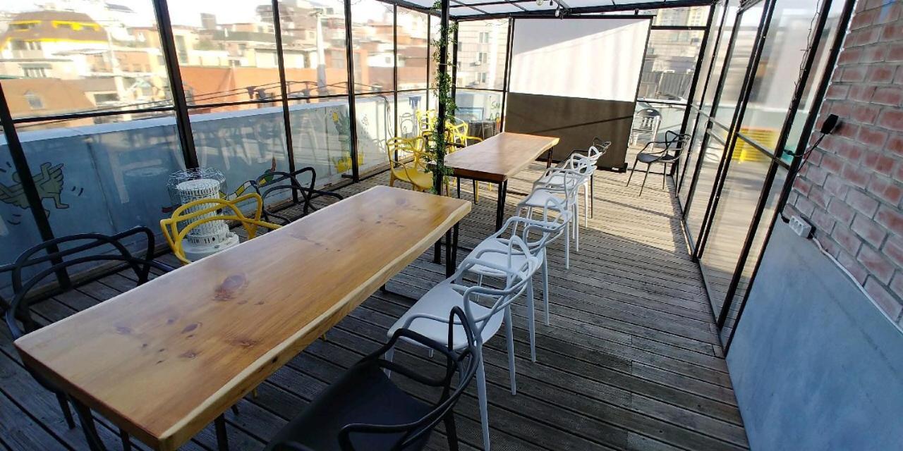 Fun Fun Stay Guesthouse Сеул Екстериор снимка